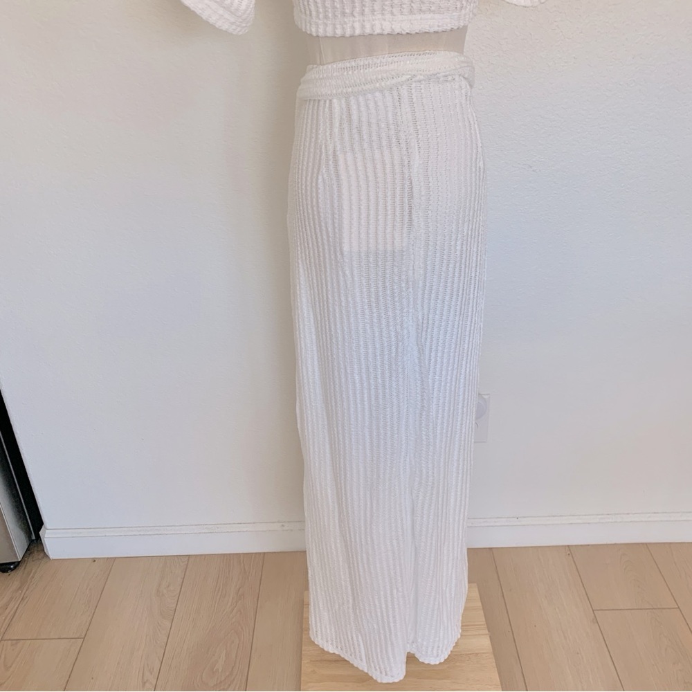 ☁️ SABO Florence White Ribbed Knit Knot Front Wrap Top Wrap Maxi Skirt Set - Picture 12 of 16